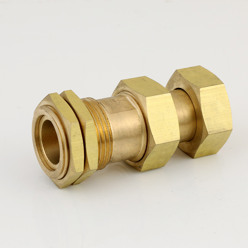 Brass screw thread fittings