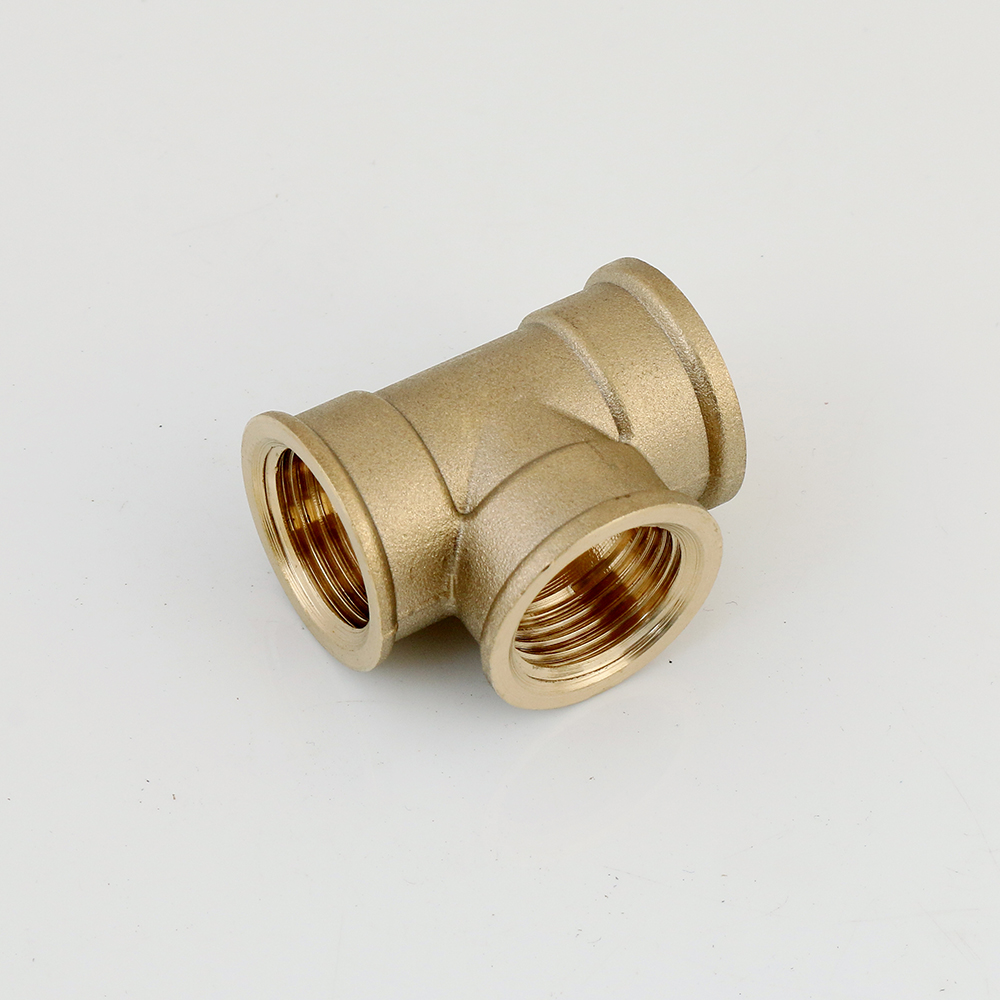 Brass screw thread fittings